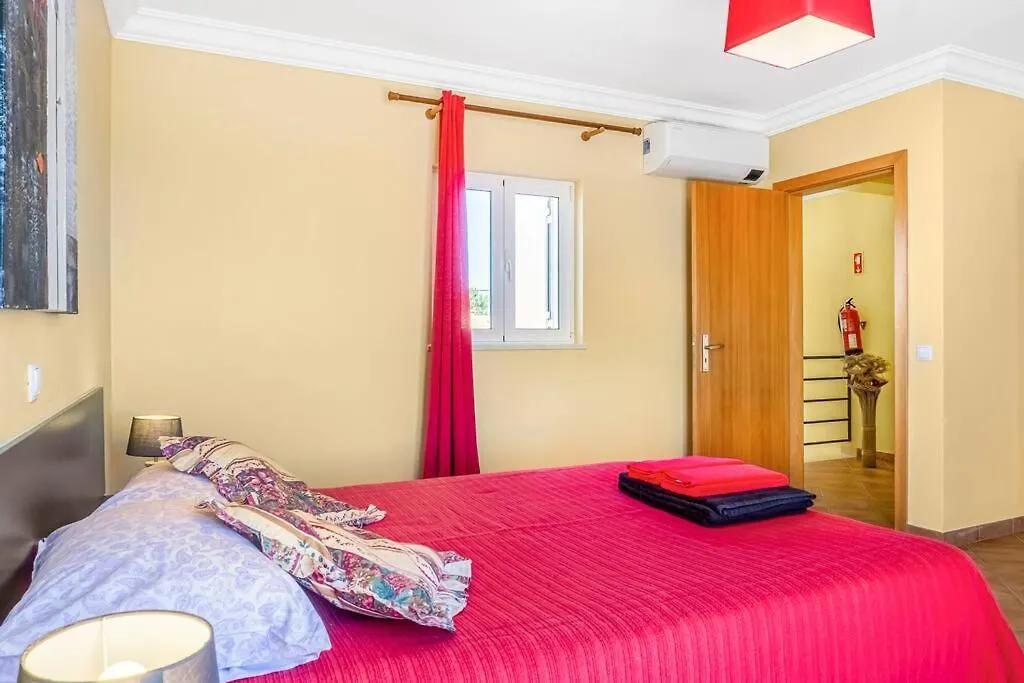 Holiday home Moradia Com Piscina E Vista Mar Villa Aljezur
